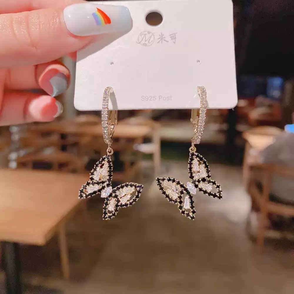 18k gold plated new cute butterflies earrings - Picture 3 of 5